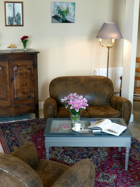 La Cour Des Carmes Bed and Breakfast Arras Buitenkant foto